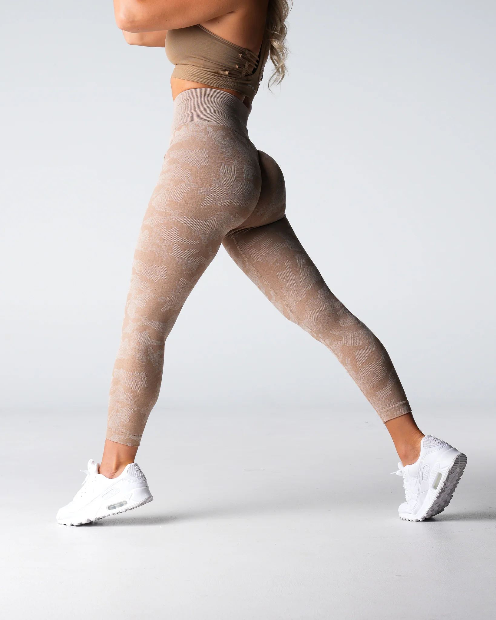 Beige Camo Seamless Leggings - Image 3