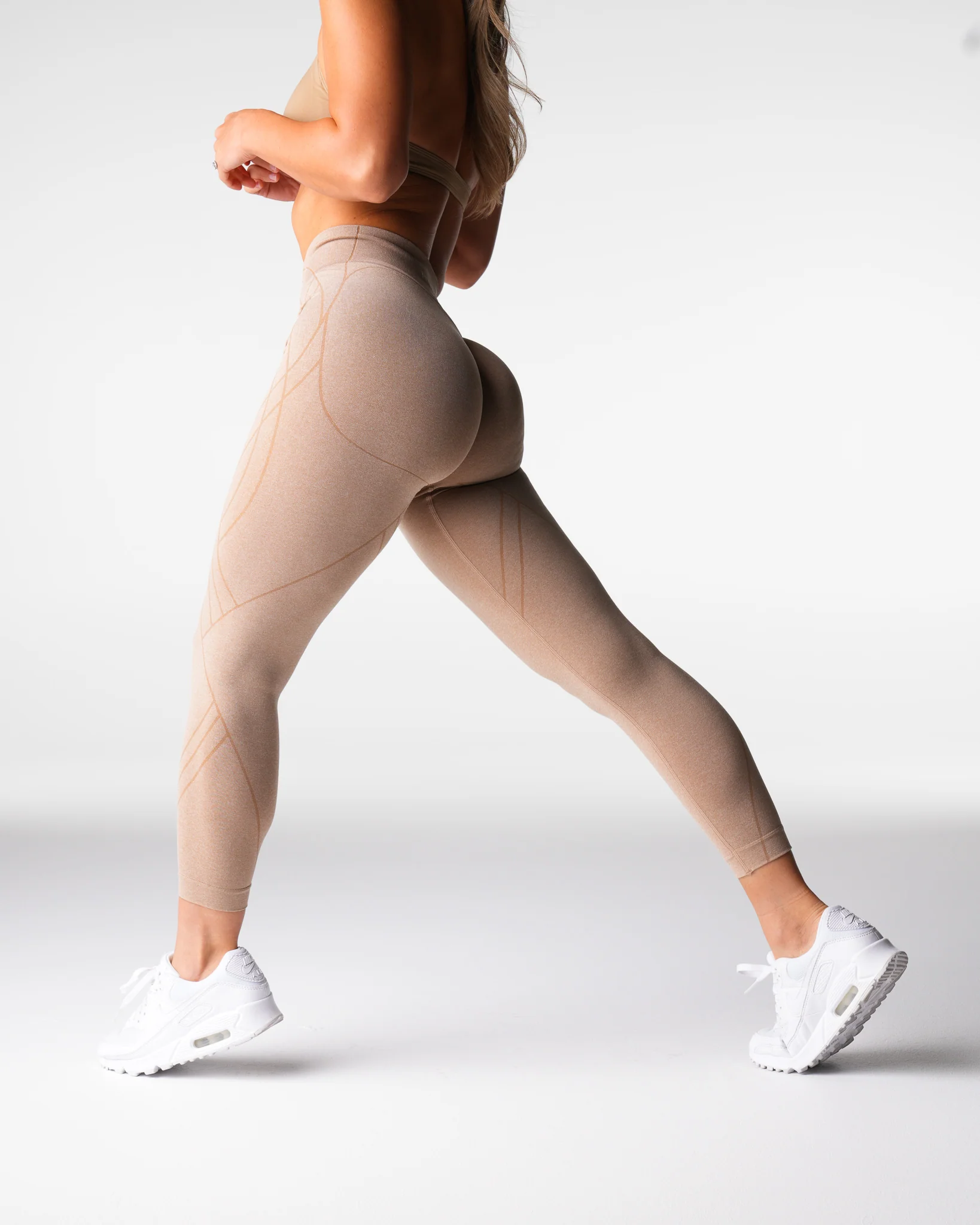 Beige Geo Seamless Leggings - Image 4