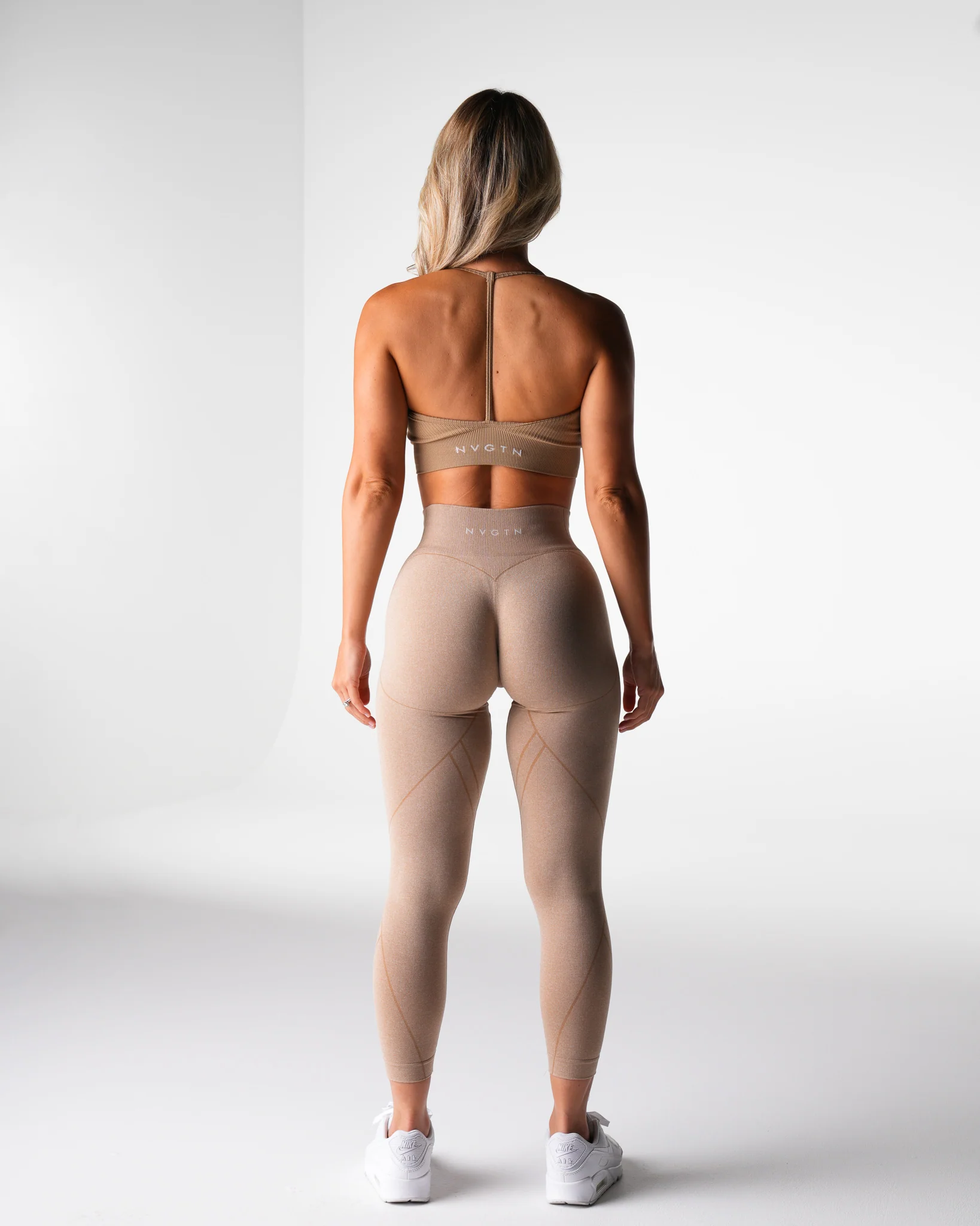 Beige Wander Seamless Bra - Image 3