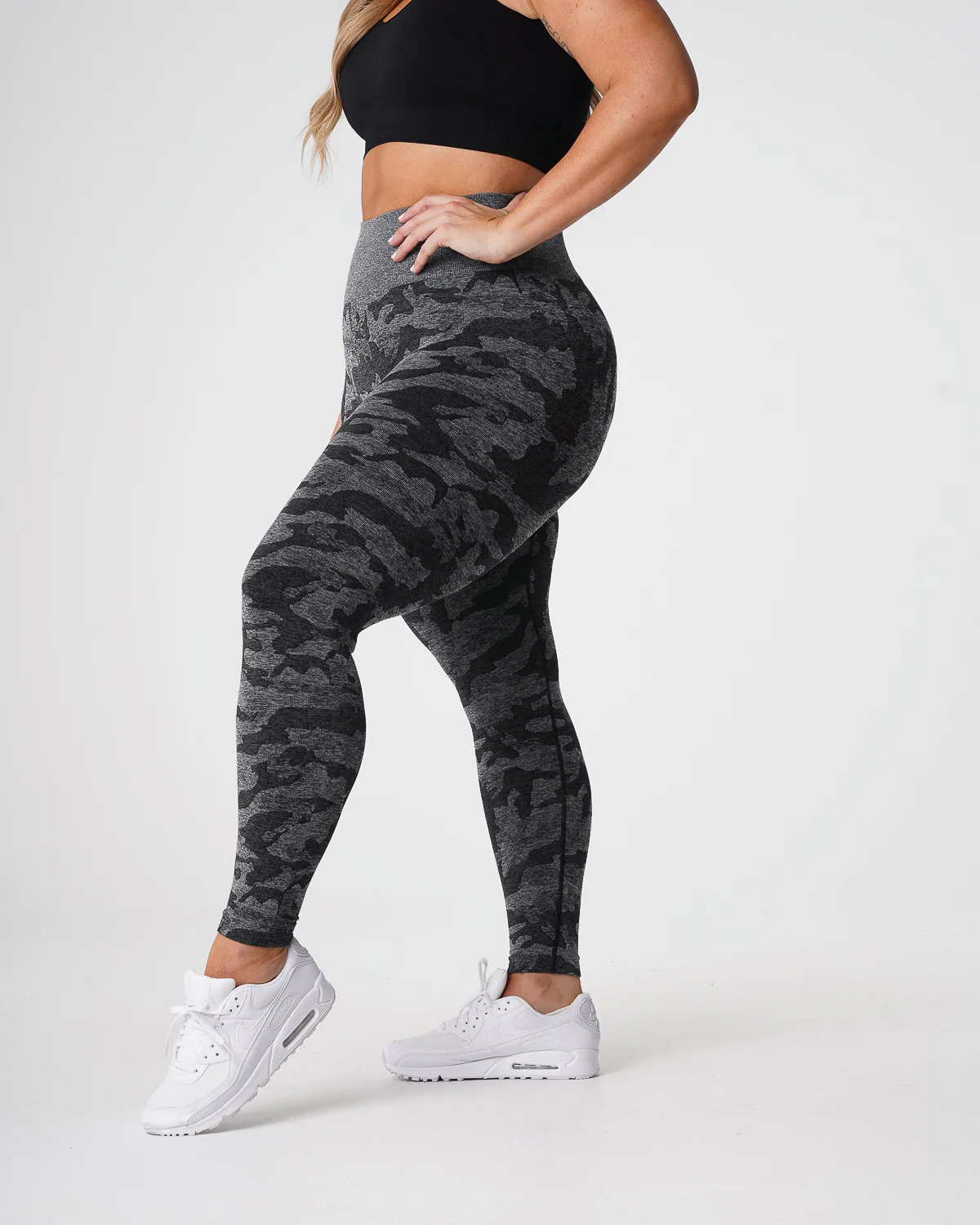 Black Camo Seamless Leggings - Image 3