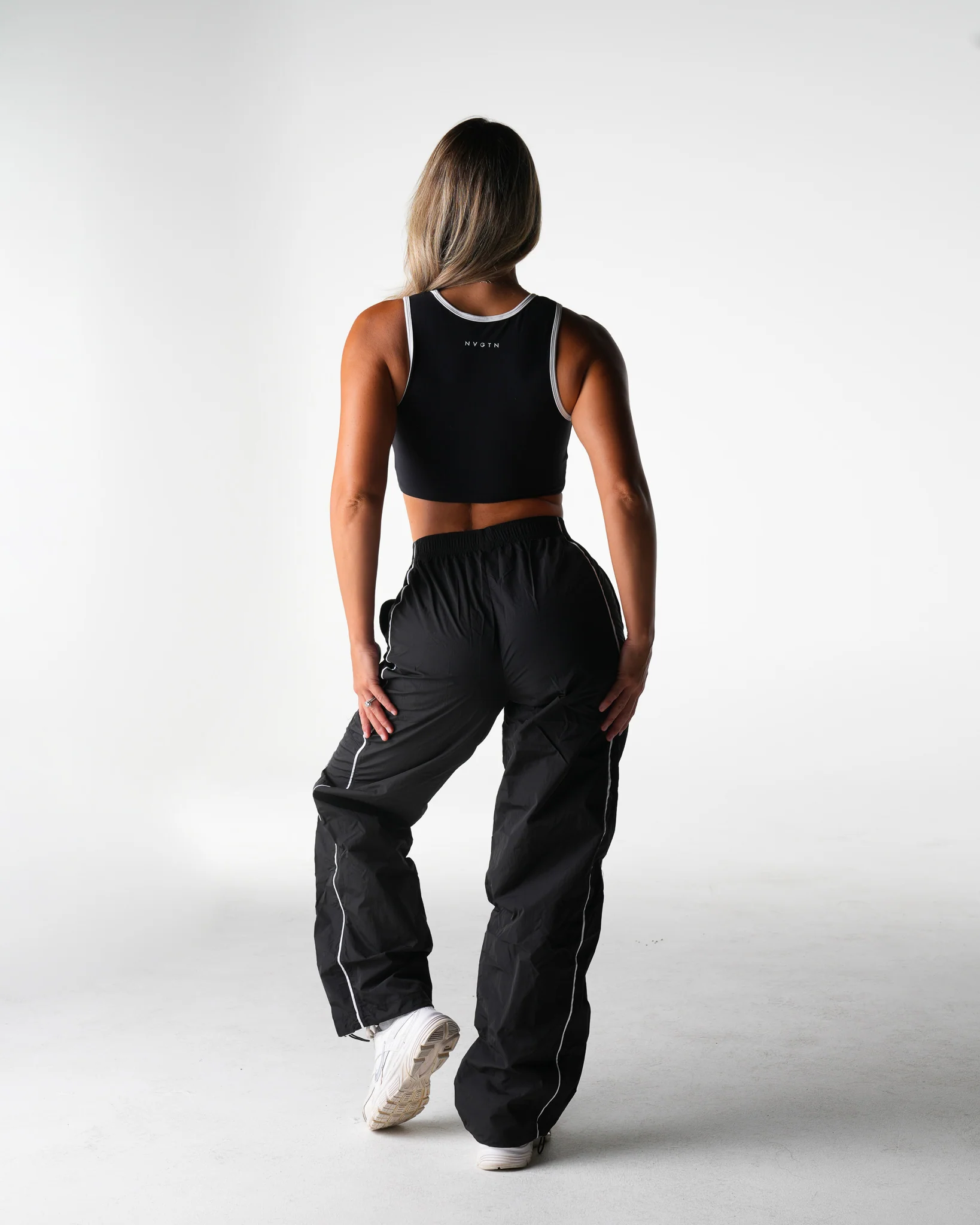 Black Classic Stride Bra - Image 4