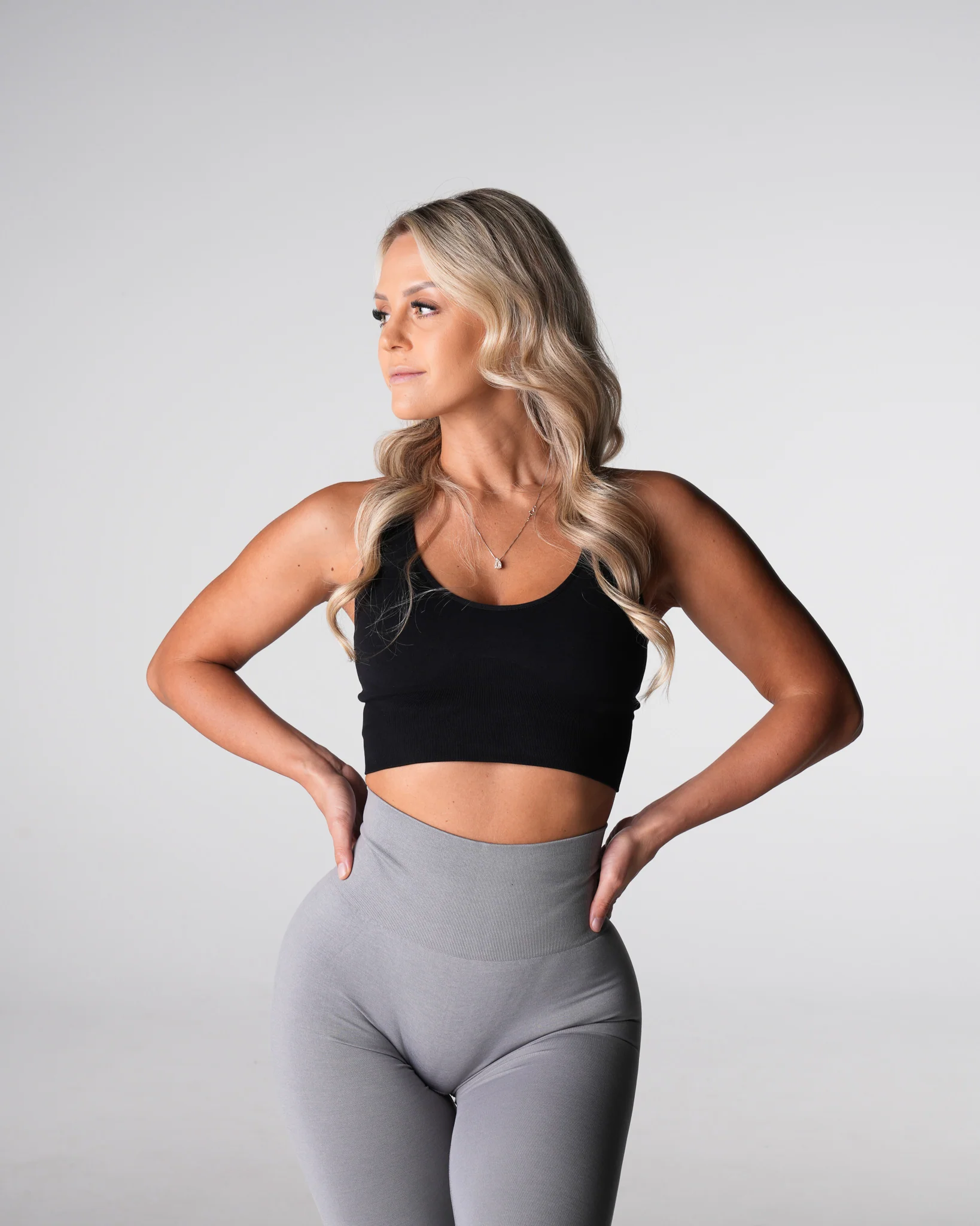 Black Enchant Seamless Bra - Image 3