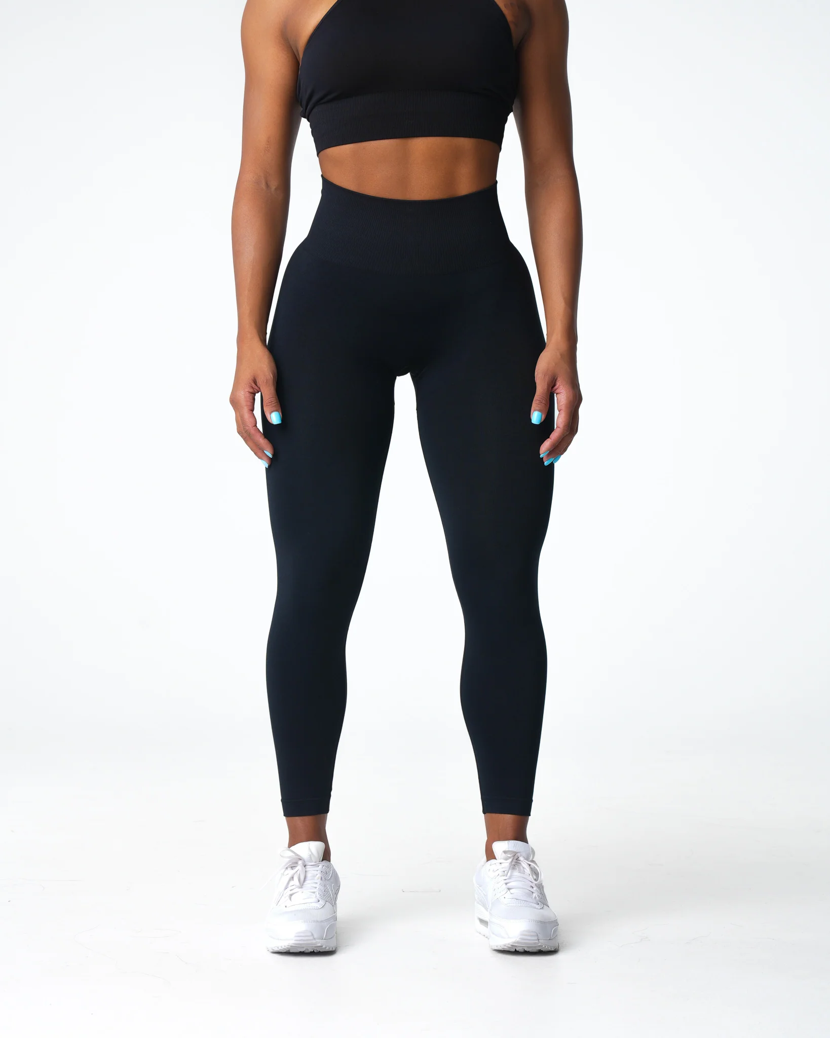 Black Shape Seamless Leggings - Image 3