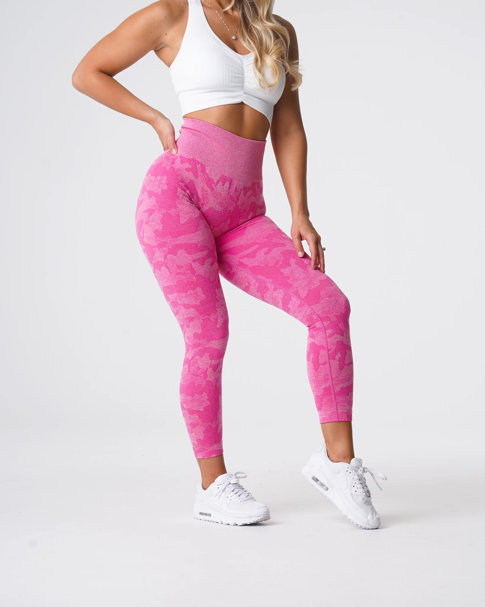 Bubble Gum Pink Camo Seamless Leggings - Image 3