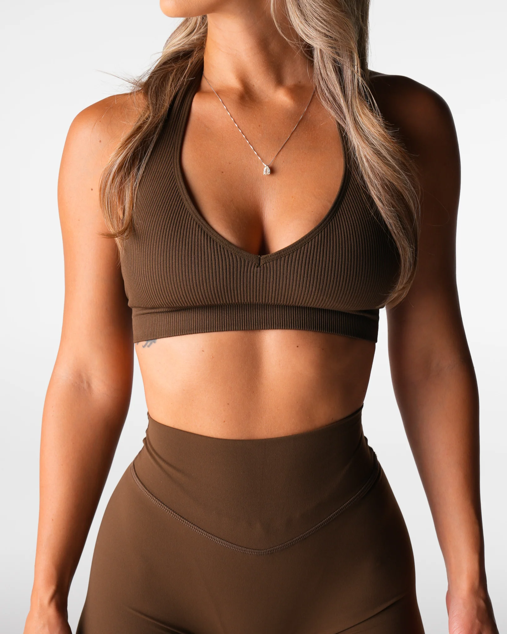 Elm Finesse Seamless Halter Bra - Image 3