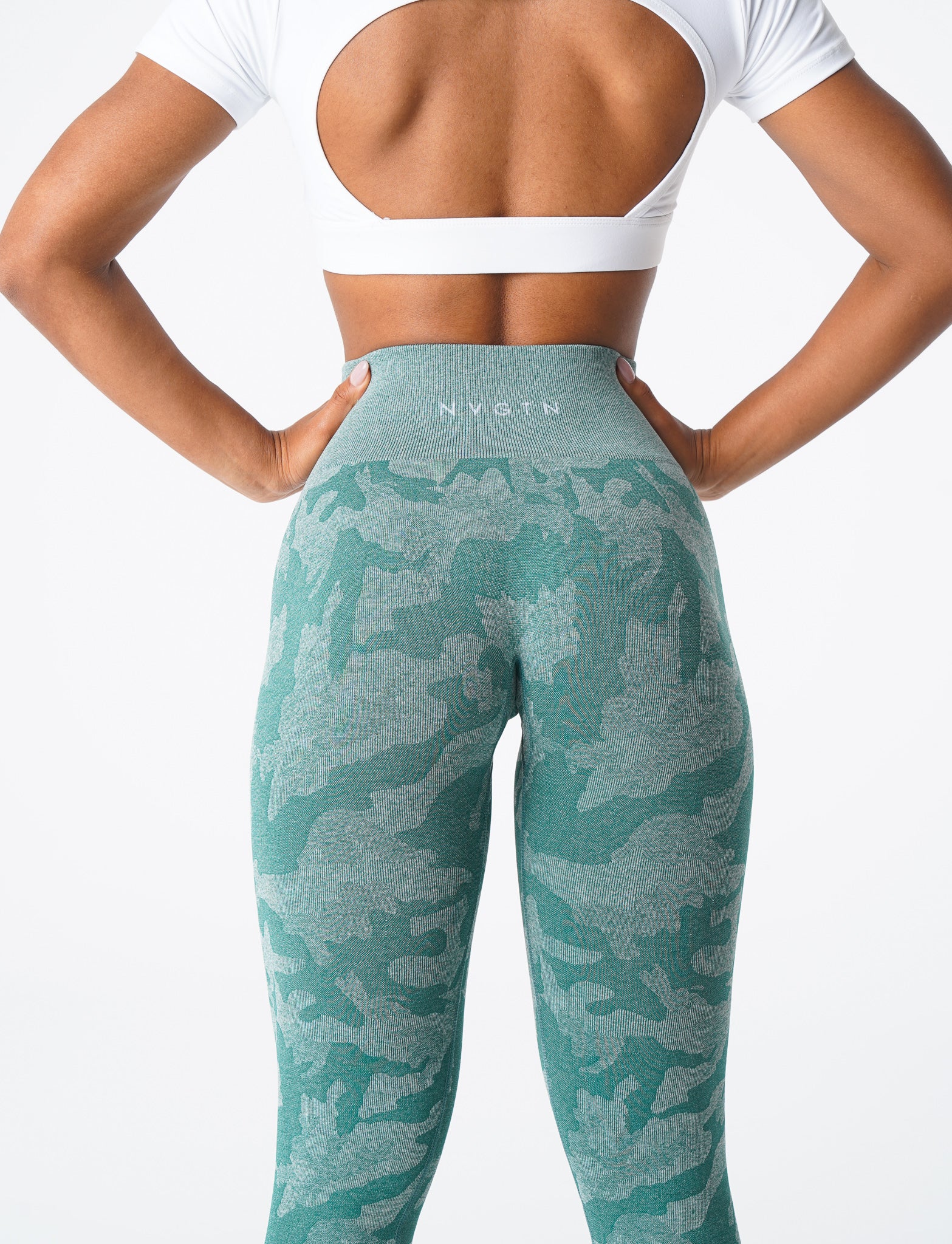 Forest Green Camo Seamless Leggings - Image 4