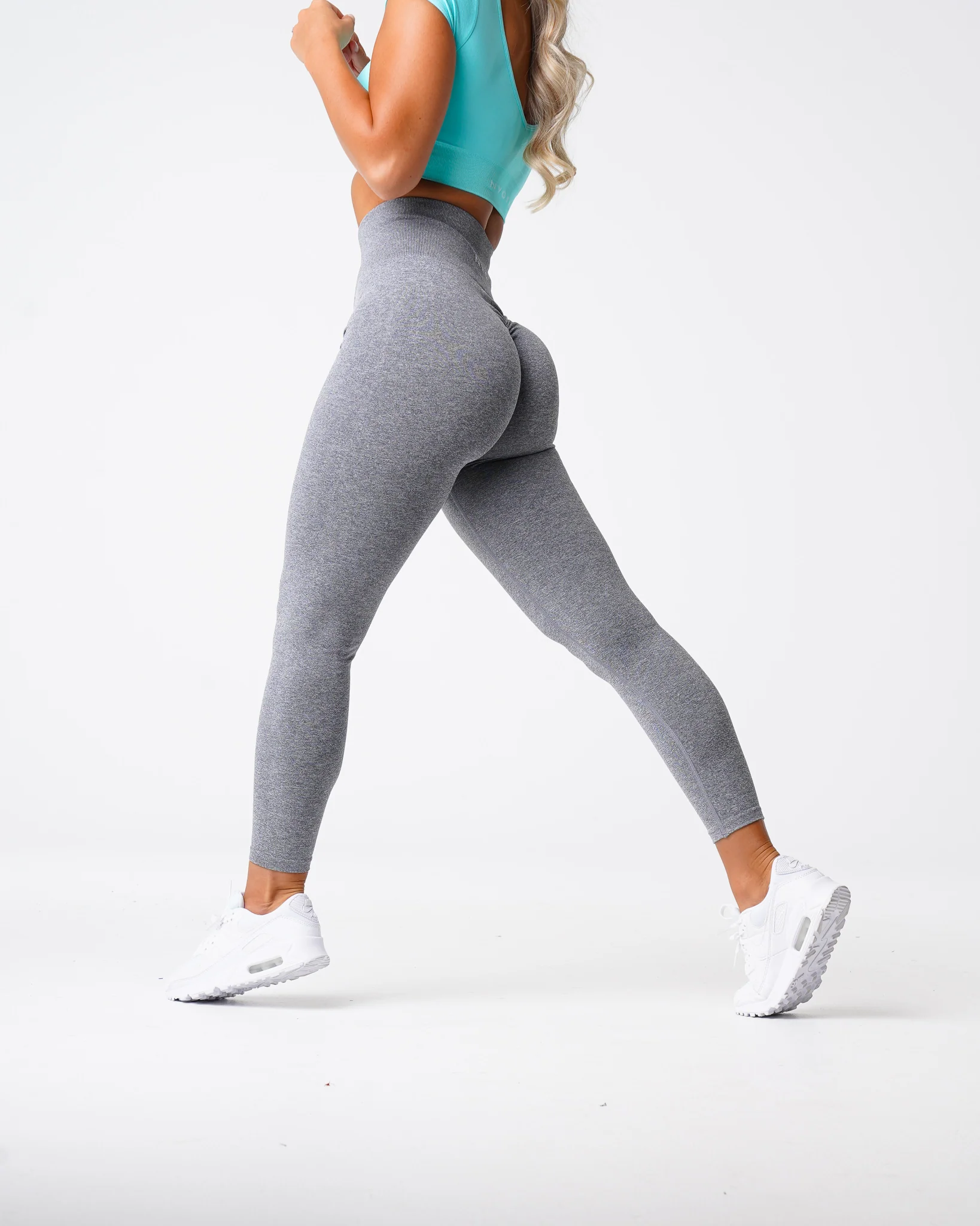 Grey Scrunch Seamless Leggings - Image 3