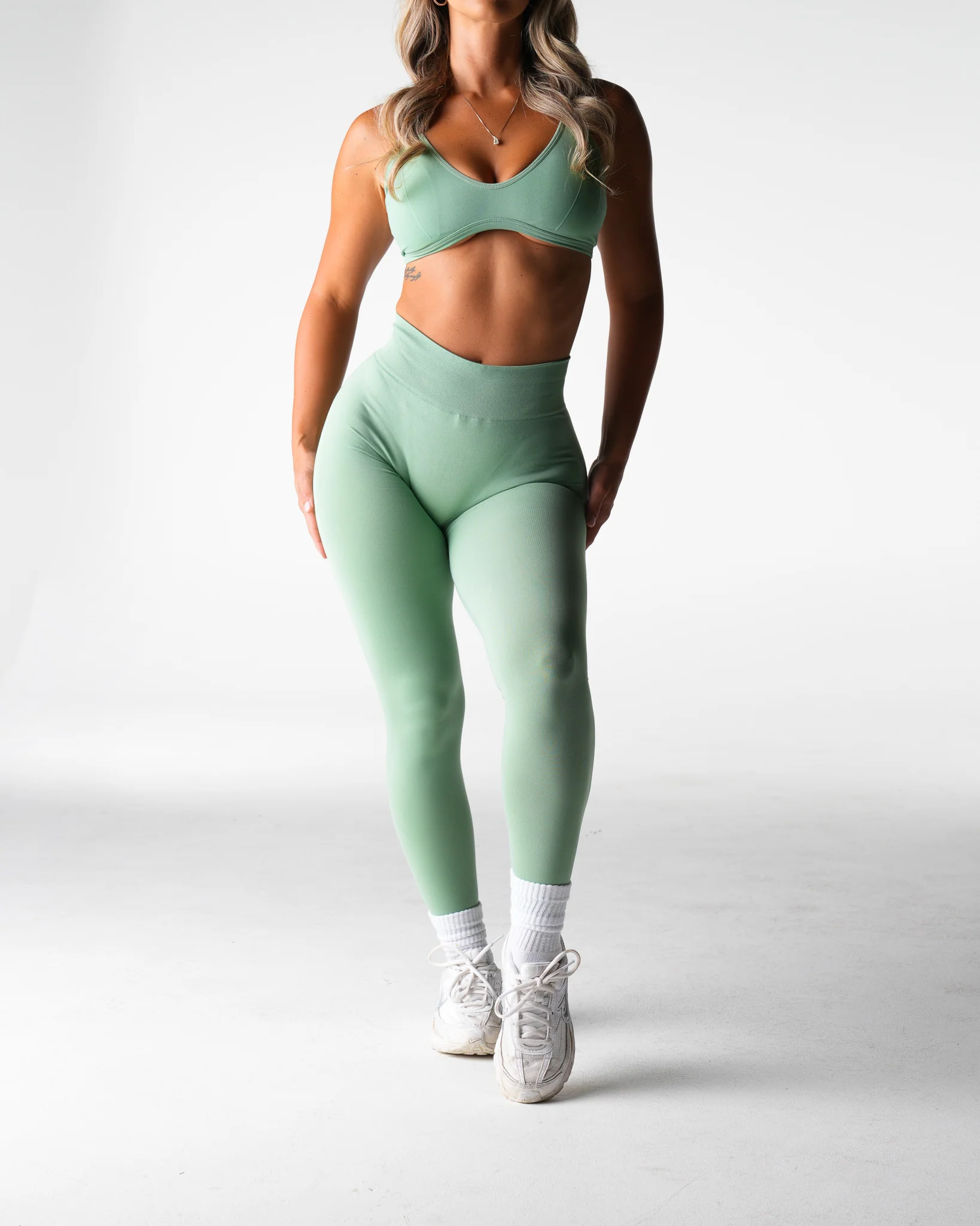 Matcha Edge Seamless Leggings - Image 4
