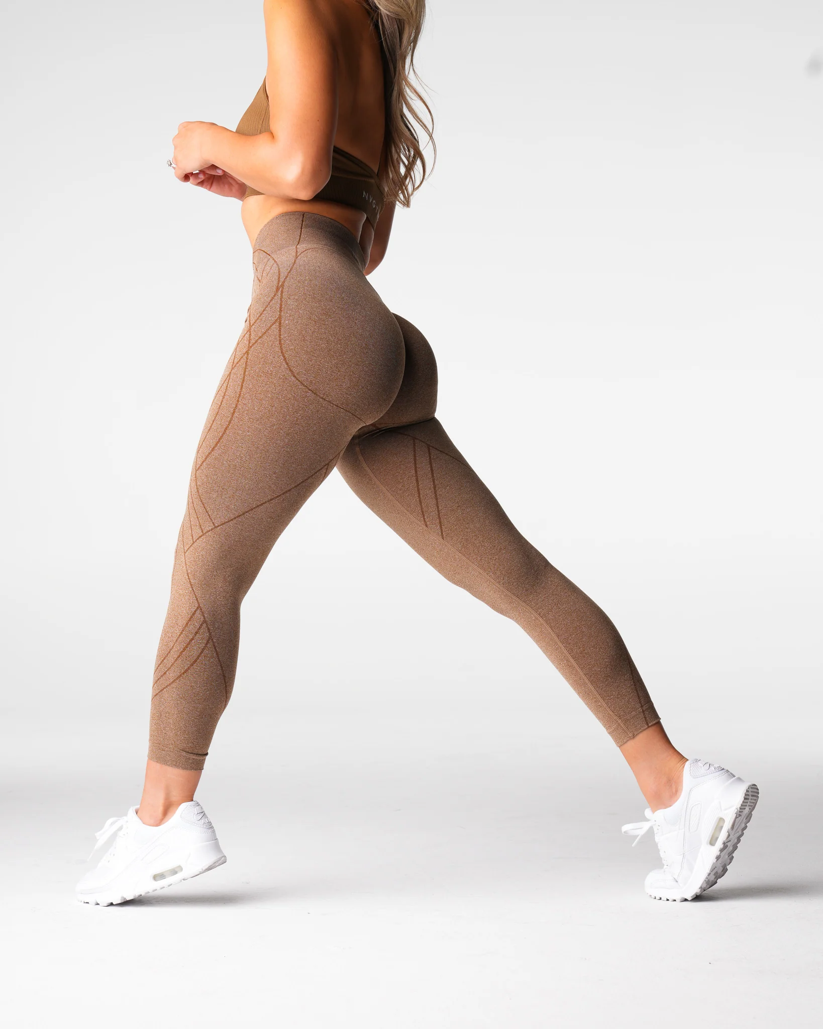 Mocha Geo Seamless Leggings - Image 3