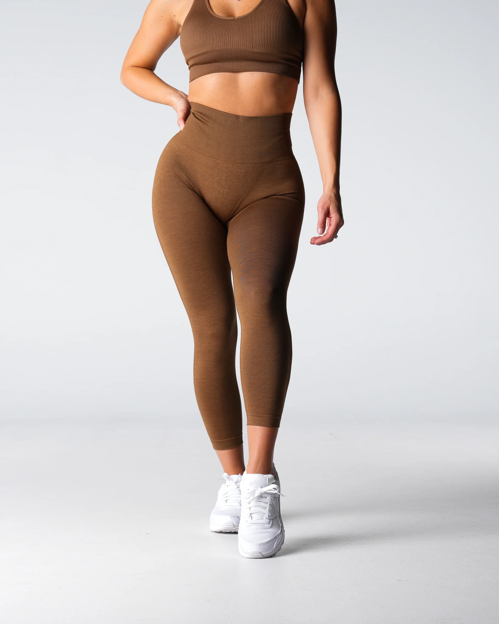 Mocha Performance Seamless Leggings - Image 4