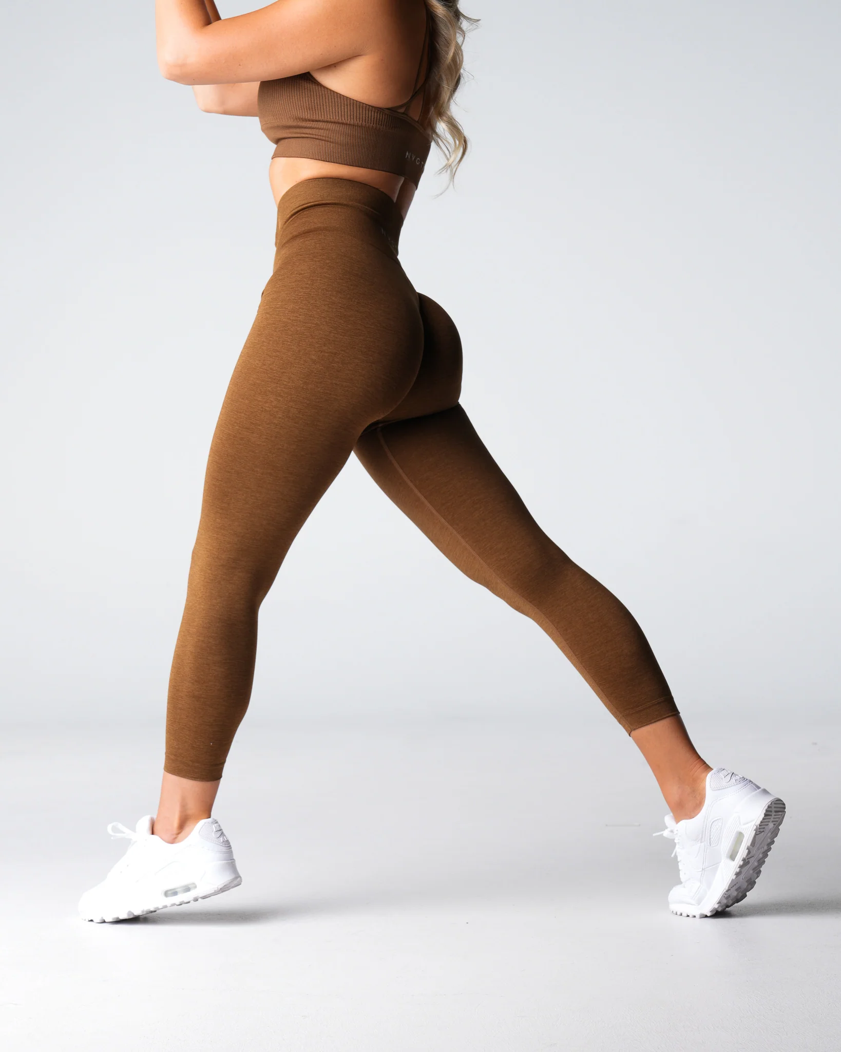 Mocha Shape Seamless Leggings - Image 3