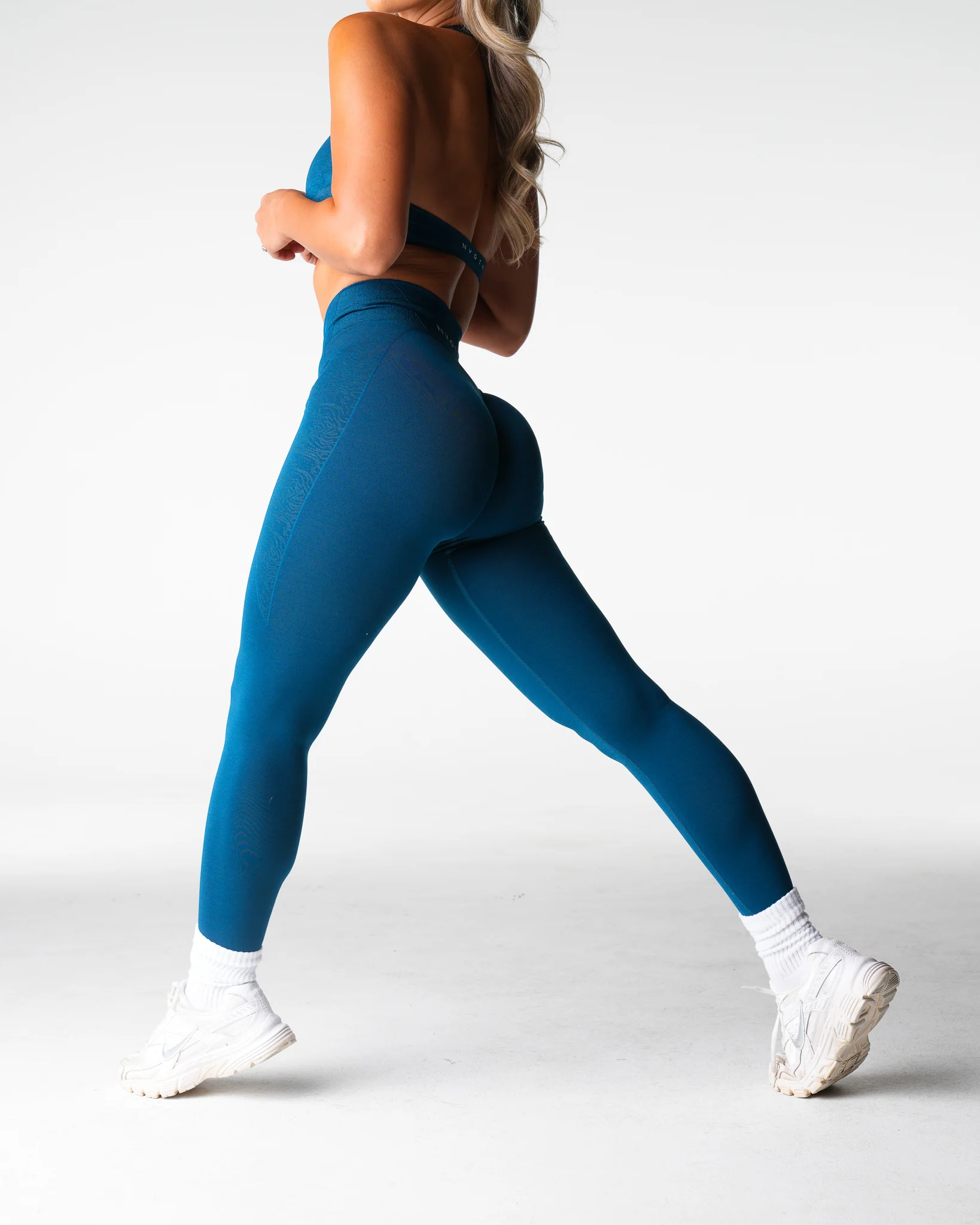 Nova Endura Seamless Leggings - Image 3