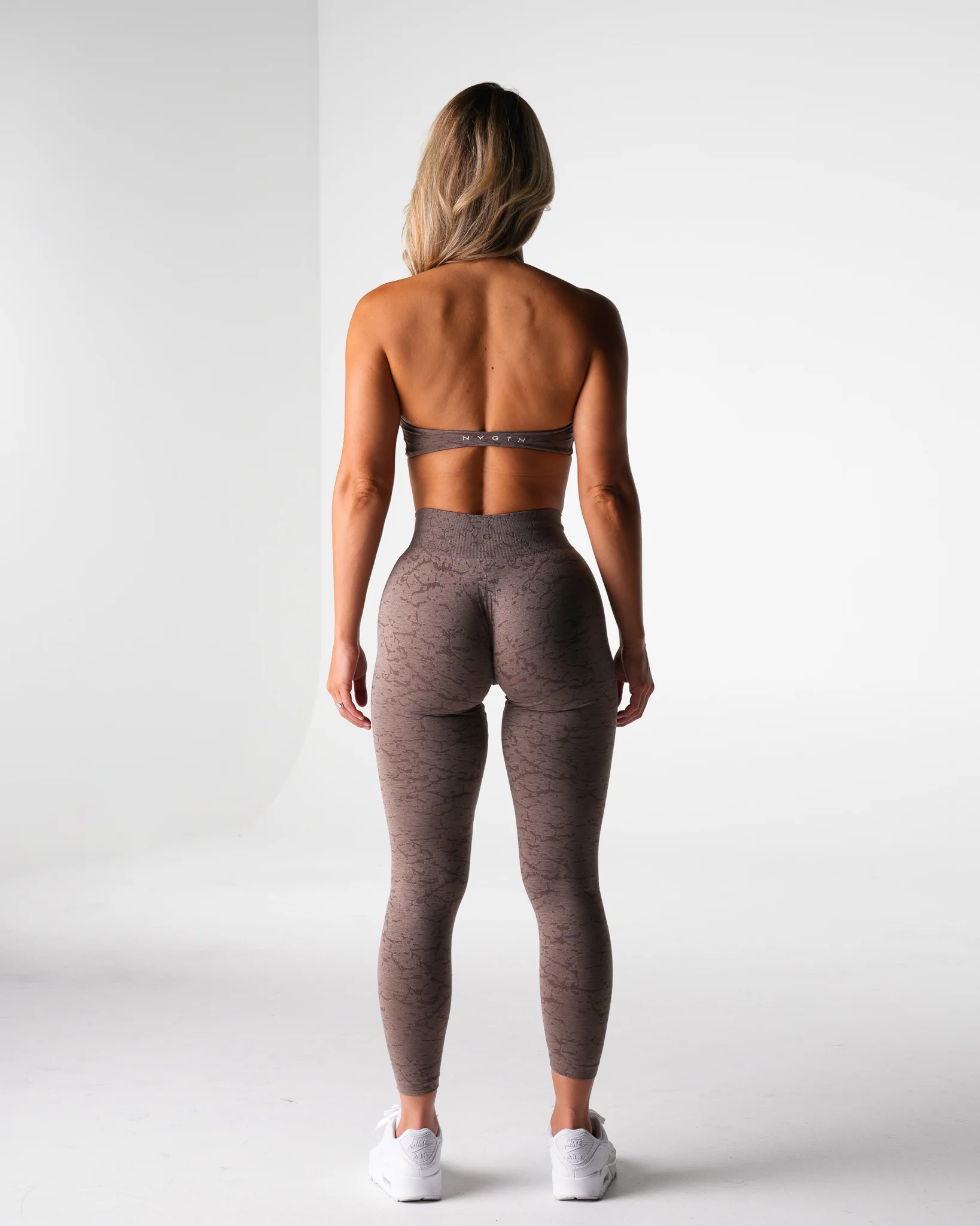 Oak Breakthrough Stunner Seamless Halter Bra - Image 4