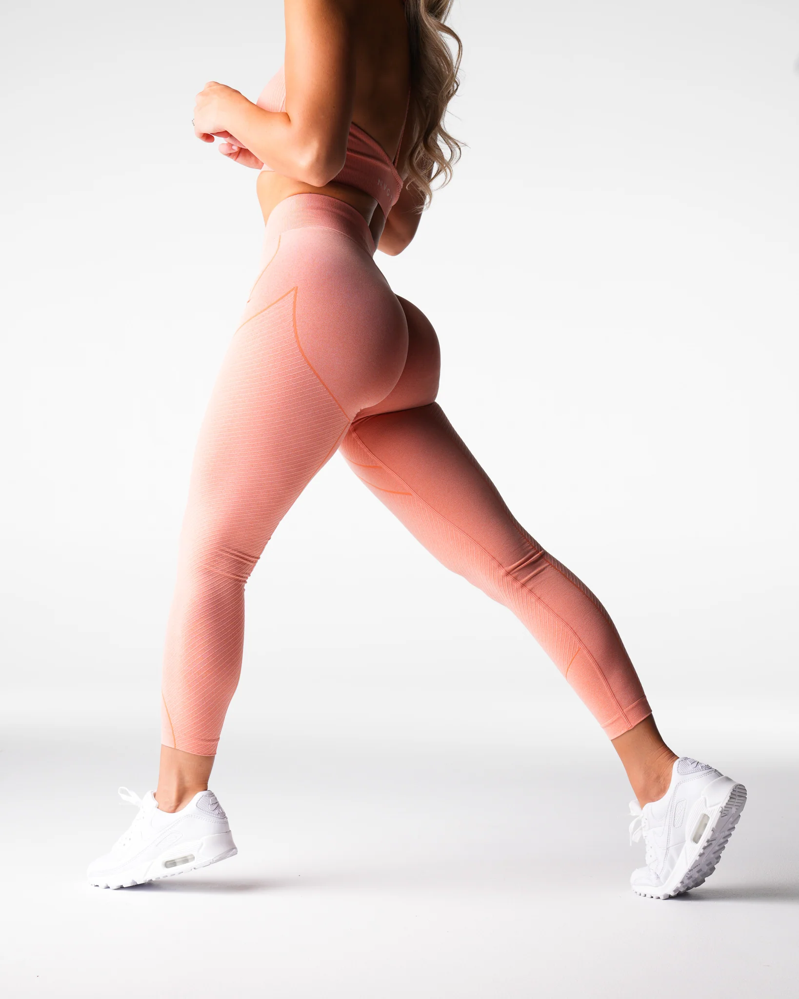 Peach Figure Seamless Leggings - Image 3
