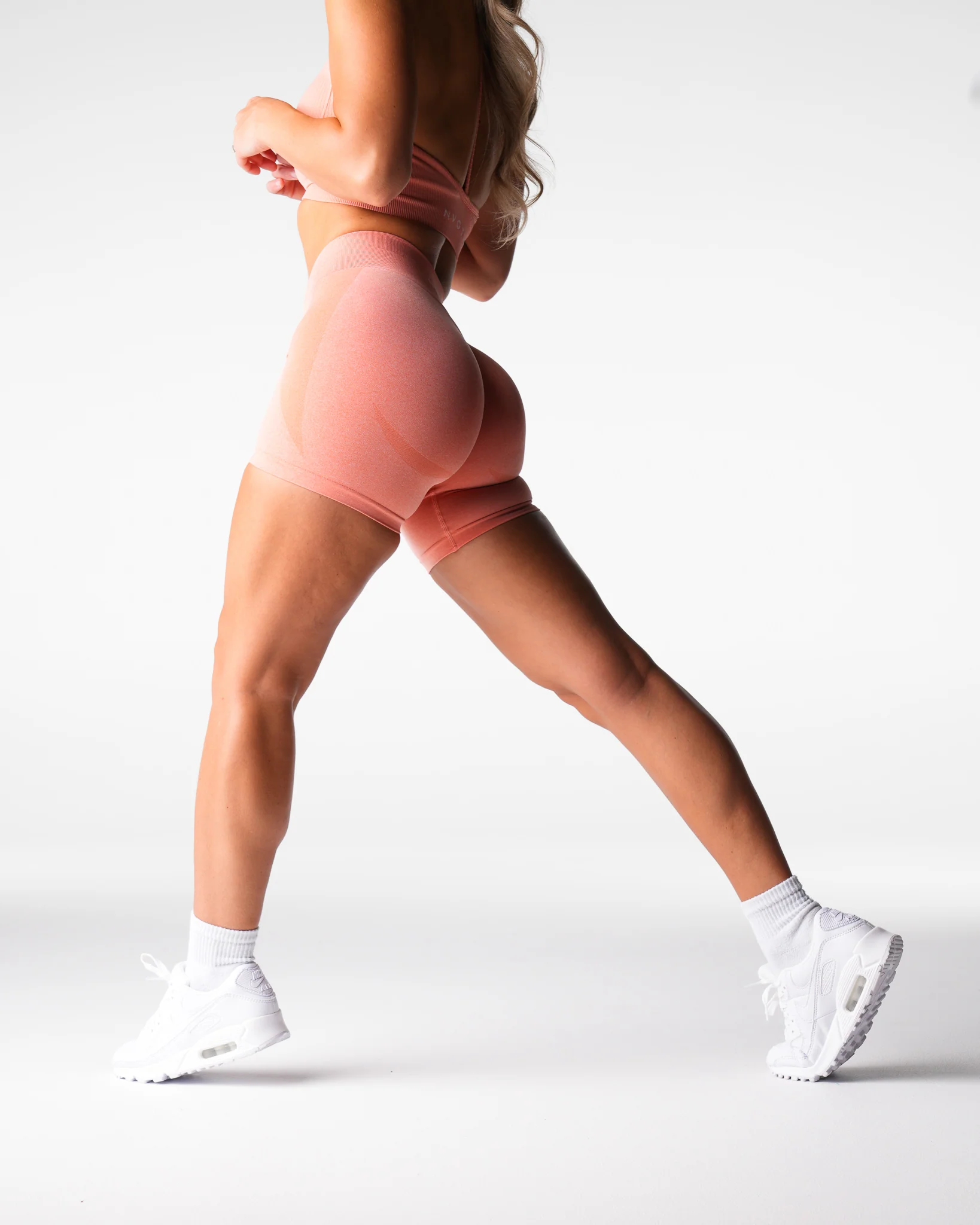 Peach Mid Rise Contour Seamless Shorts - Image 3