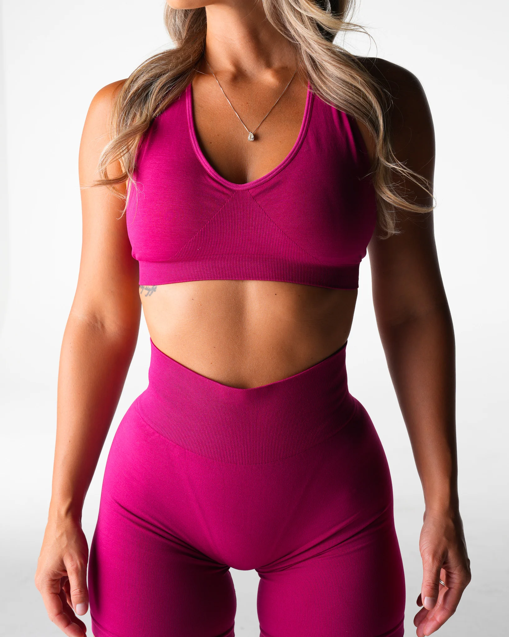 Peony Core Seamless Bra - Image 3