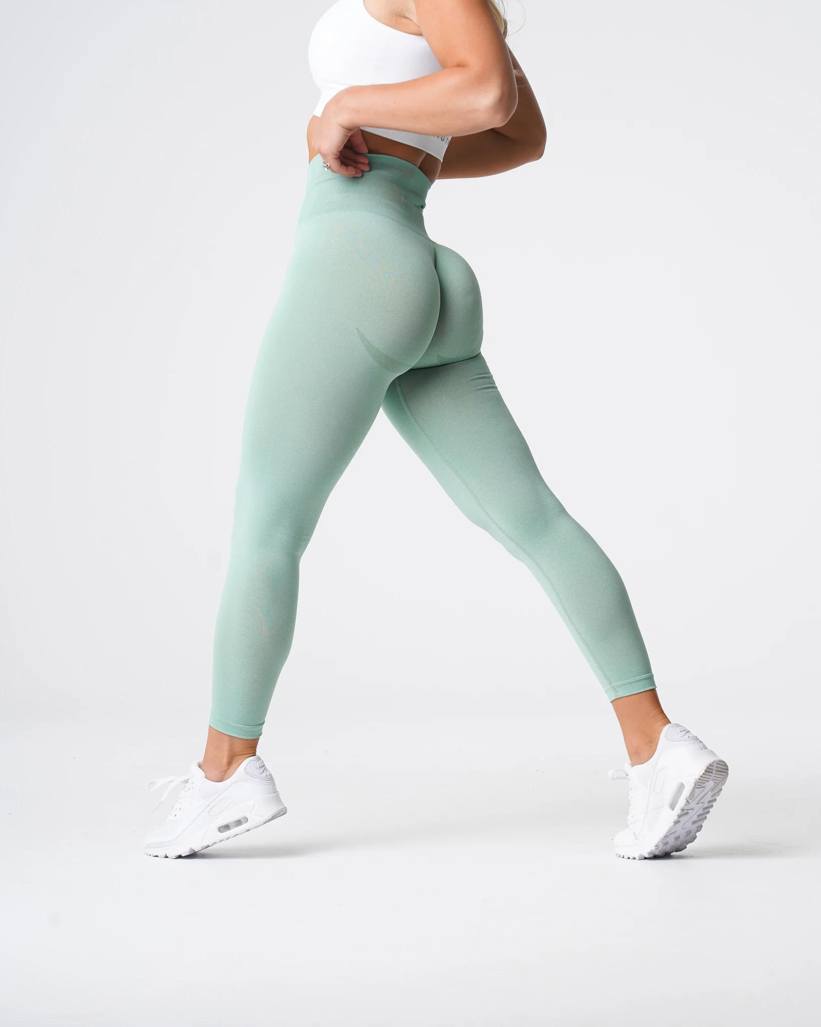 Sage Green Curve Seamless Leggings - Image 4