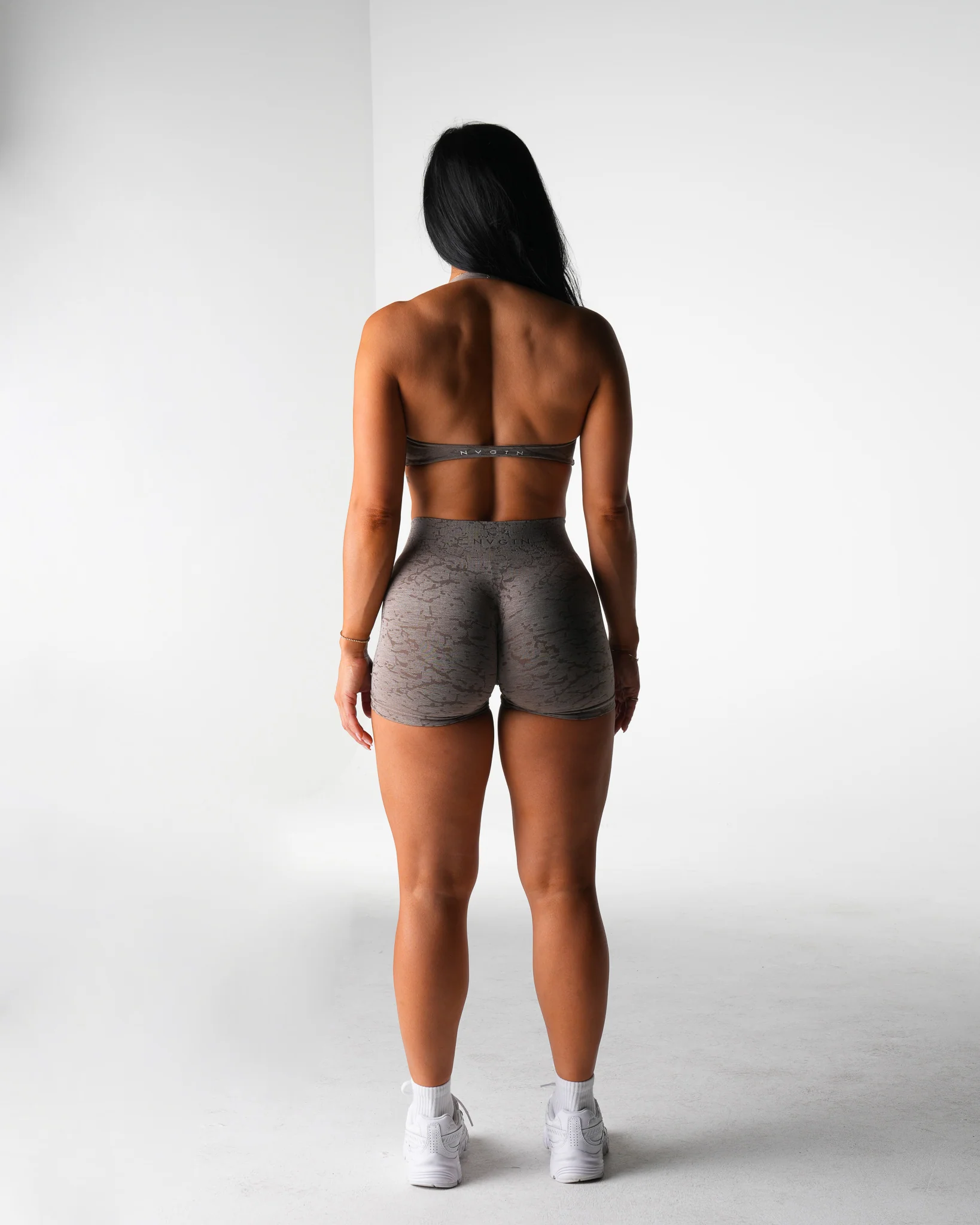 Taupe Breakthrough Stunner Seamless Halter Bra - Image 4